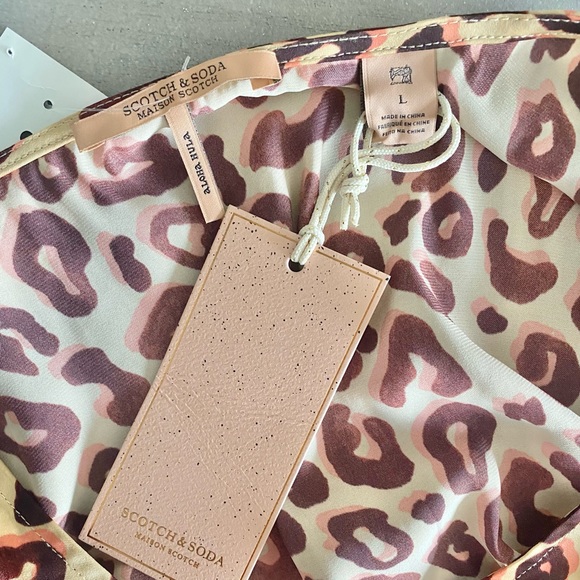 Scotch & Soda Ruffle V-neck Blouse Combo K Large - Picture 9 of 12